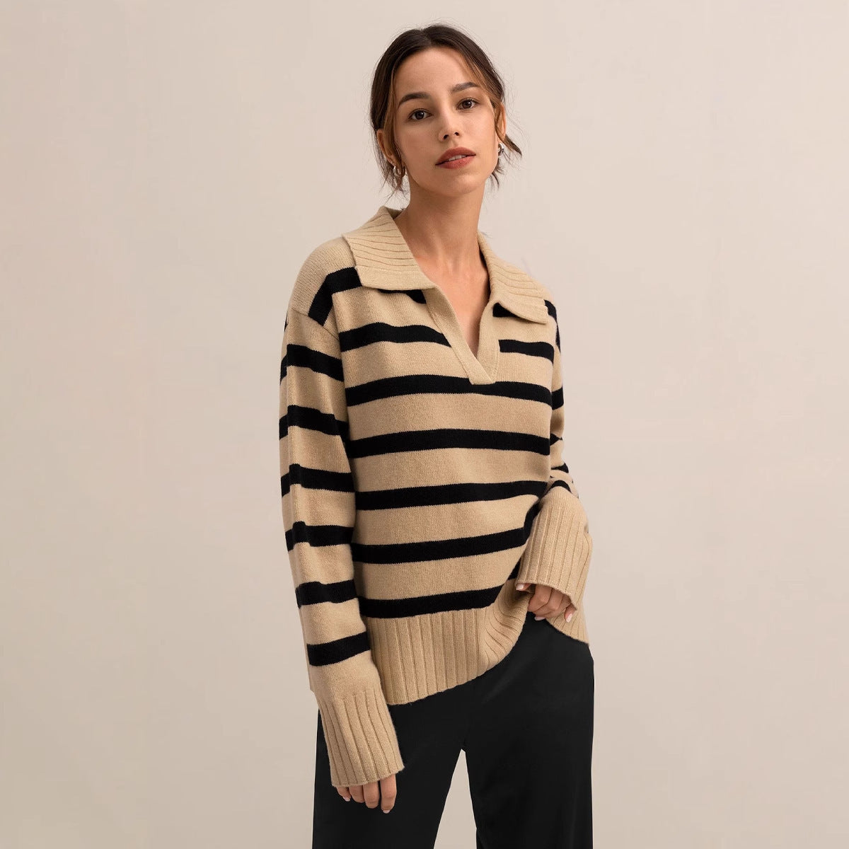 Contrast Color Loose Knitted Polo Collar Sweater